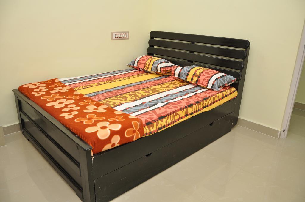Srirangam Homestay Tiruchirappalli Exterior photo